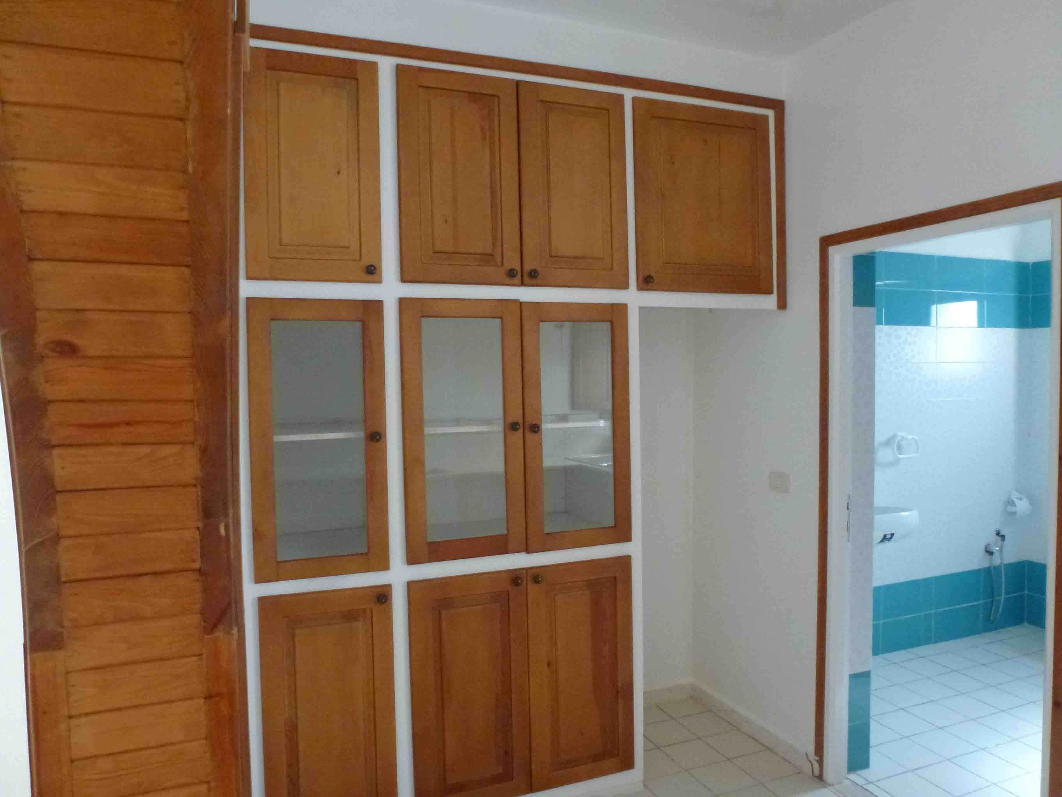 Bureaux administratifs à houmt souk — intérieur