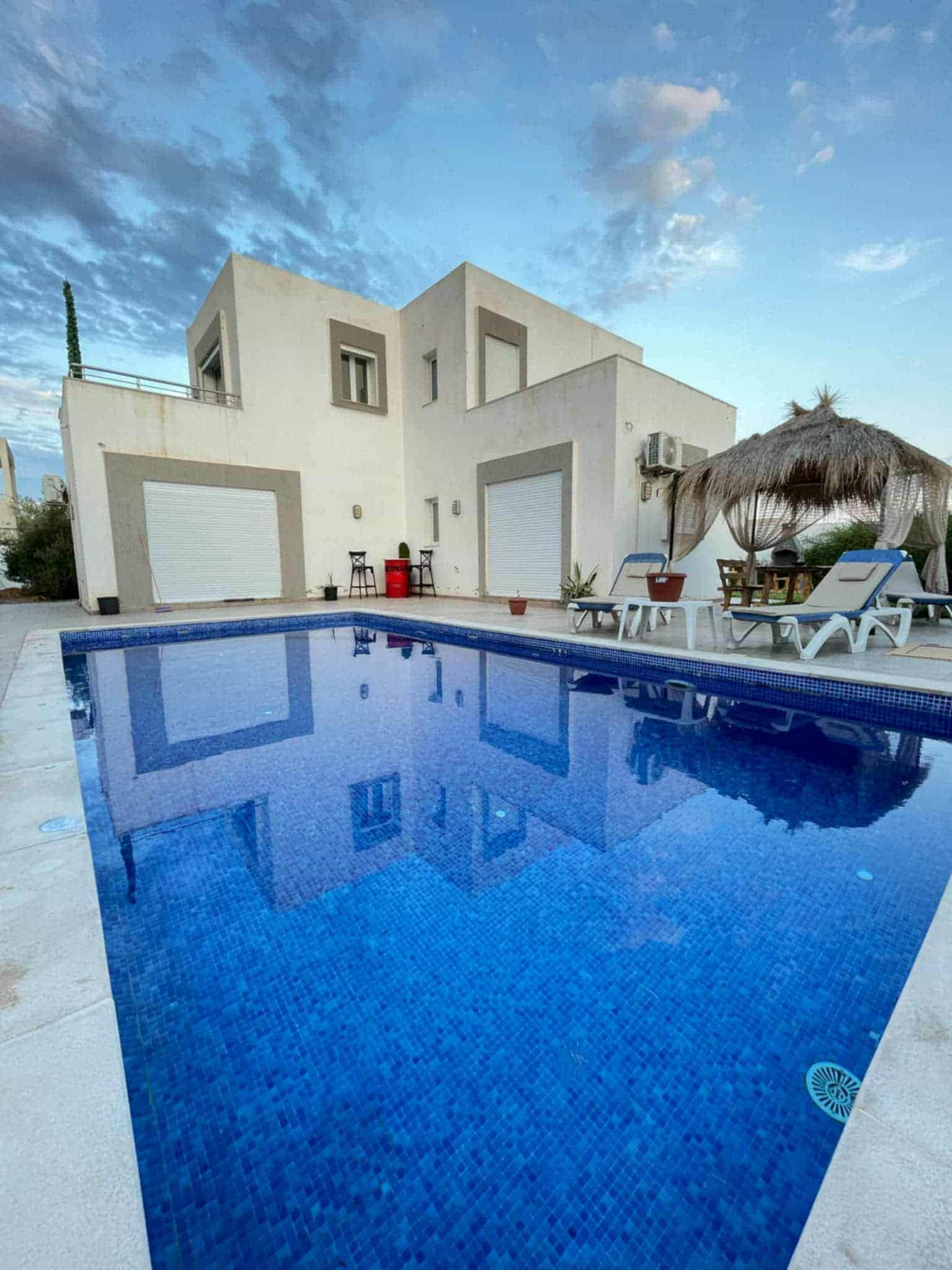 Villa avec piscine s3 meublée — Midoun, Djerba