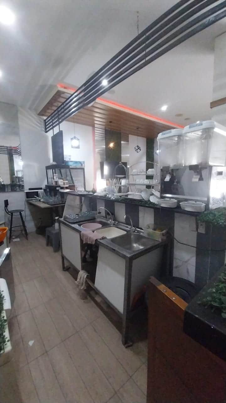 Fond de commerce d'un café — intérieur