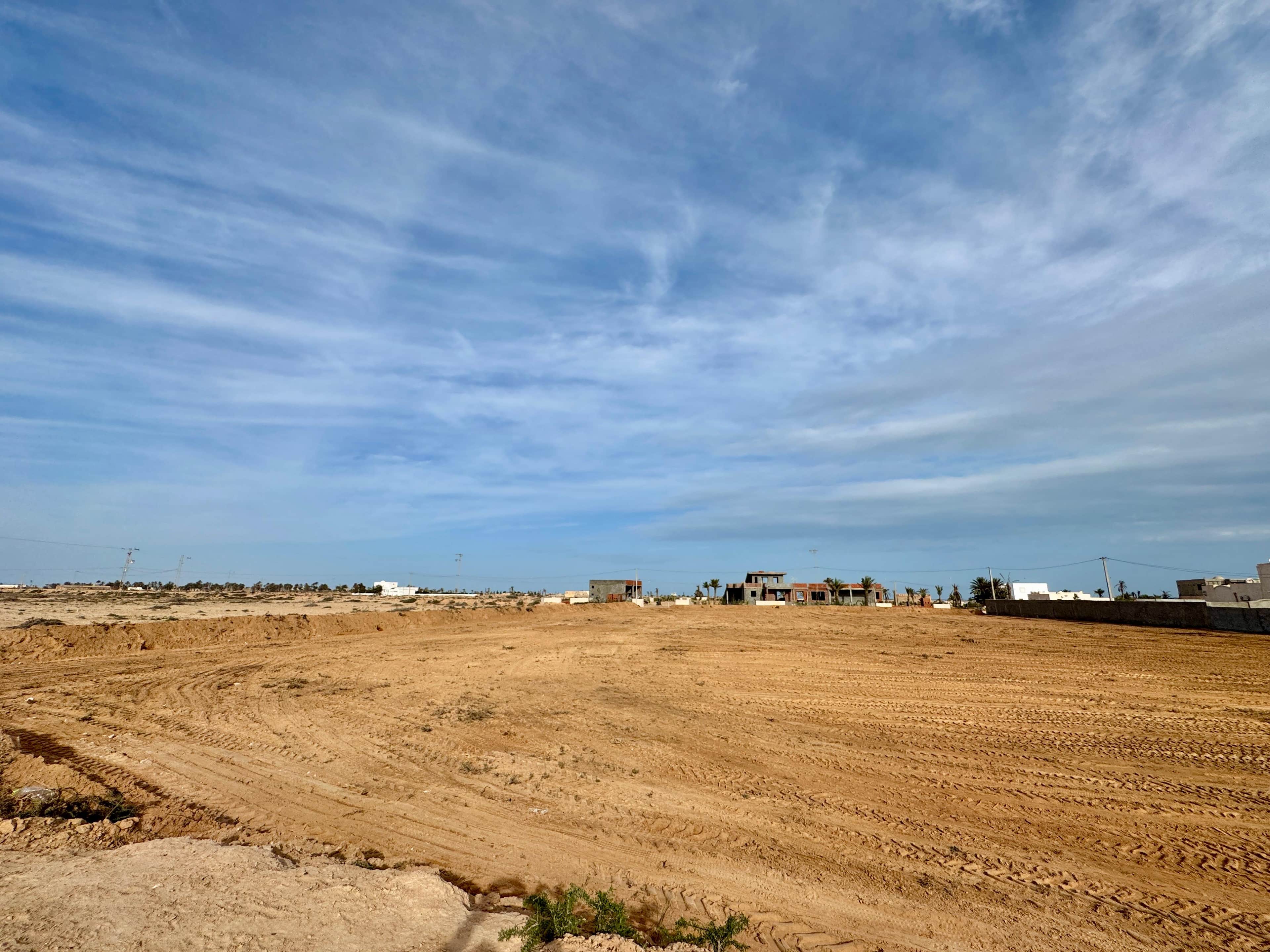 Terrain titre bleu individuel 6367m2 djerba — intérieur