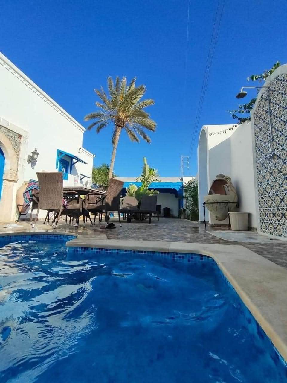 Houch typique djerbien — vue extérieure à Midoun, Djerba