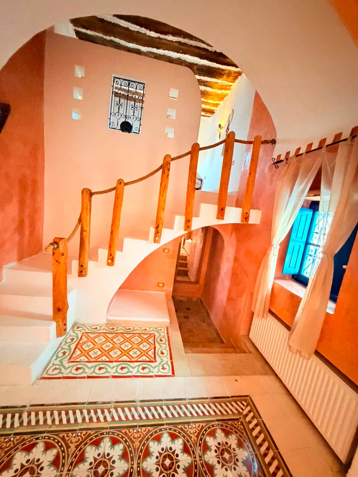 Profitez bien de votre séjour à djerba — vue extérieure à Midoun, Djerba