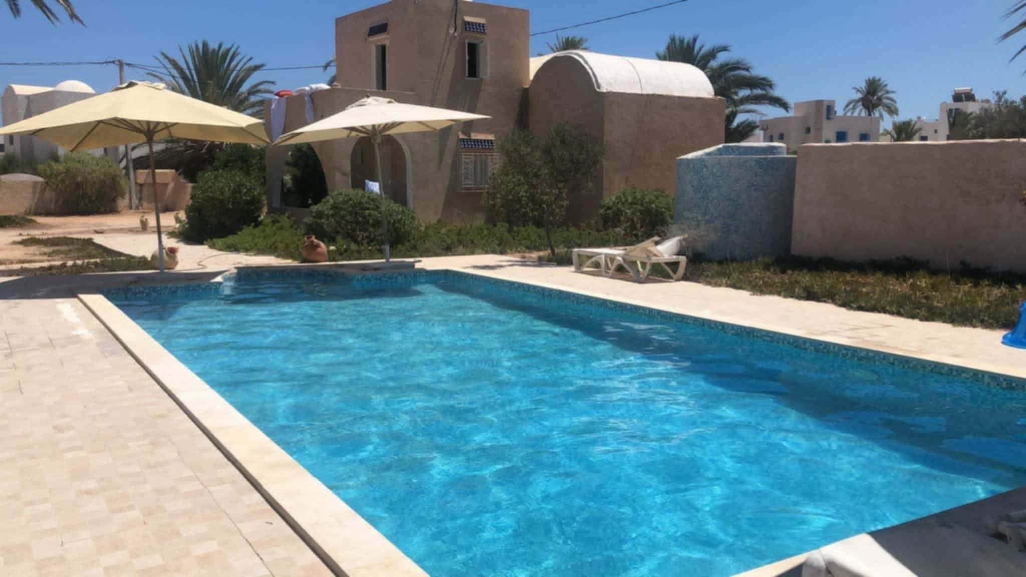 Villa s 2 avec piscine — terrasse et jardin