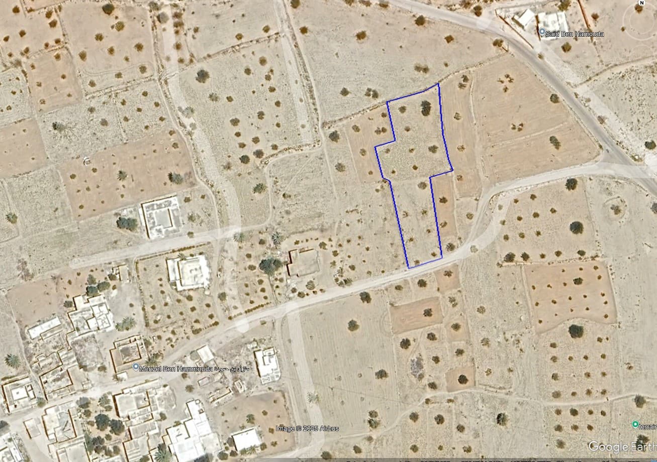 Terrain 2260 m2 à menzel ben hammouda jaabira — façade — terrain à Ajim