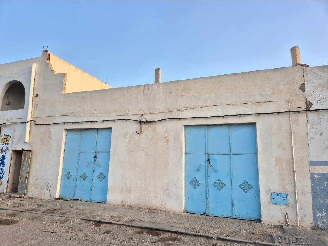 Dépot jerba — façade — maison à Houmt-Souk